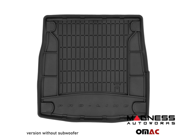 Alfa Romeo Stelvio Cargo Mat - w/ out Premium Sound - OMAC Premium